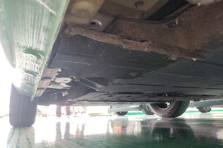 Used CHANGAN NEVO Lumin 2022 155 km – Refreshingly Sweet Edition Left Side Sill