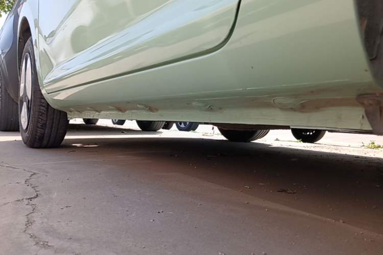 Used CHANGAN NEVO Lumin 2022 155 km – Refreshingly Sweet Edition Left Side Sill
