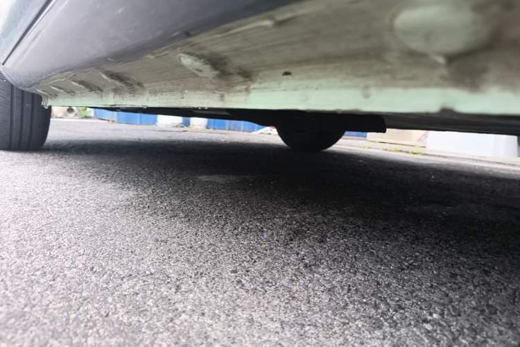 Used CHANGAN NEVO Lumin 2022 155 km – Refreshingly Sweet Edition Left Side Sill