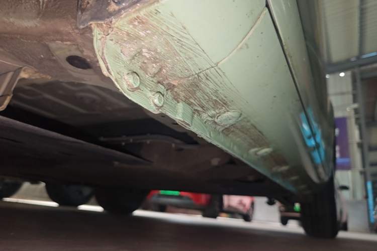 Used CHANGAN NEVO Lumin 2022 155 km – Refreshingly Sweet Edition Left Side Sill