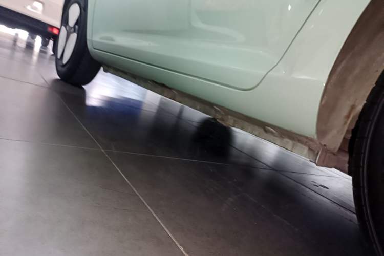 Used CHANGAN NEVO Lumin 2022 210km Sweet Edition Left Side Sill