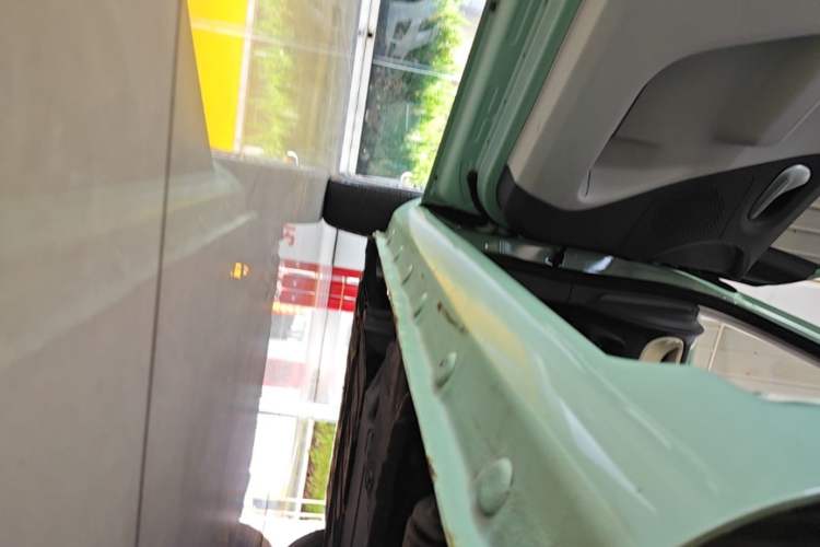 Used CHANGAN NEVO Lumin 2022 210km Sweet Edition Left Side Sill