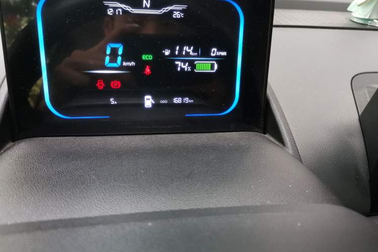 Used CHANGAN NEVO Lumin 2022 155 km – Refreshingly Sweet Edition Odometer Close Up
