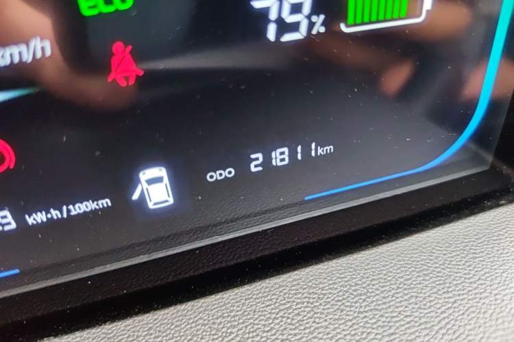 Used CHANGAN NEVO Lumin 2022 155 km – Refreshingly Sweet Edition Odometer Close Up