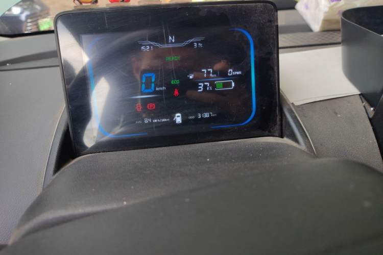 Used CHANGAN NEVO Lumin 2022 210km Sweet Edition Odometer Close Up