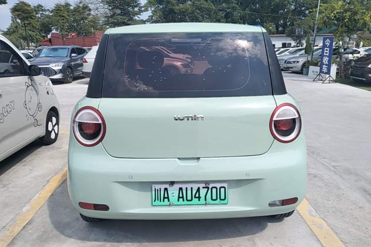 Used CHANGAN NEVO Lumin 2022 155 km – Refreshingly Sweet Edition Rear