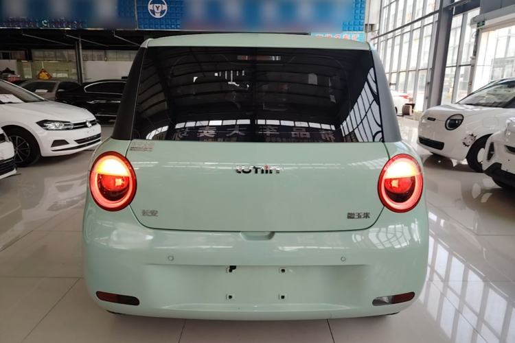 Used CHANGAN NEVO Lumin 2022 301km Honey-Sweet Version Rear