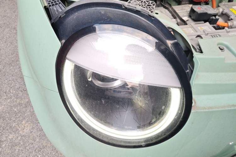Used CHANGAN NEVO Lumin 2022 210km Sweet Edition Right Front Headlight