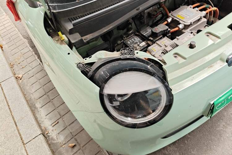 Used CHANGAN NEVO Lumin 2022 210km Sweet Edition Right Front Headlight