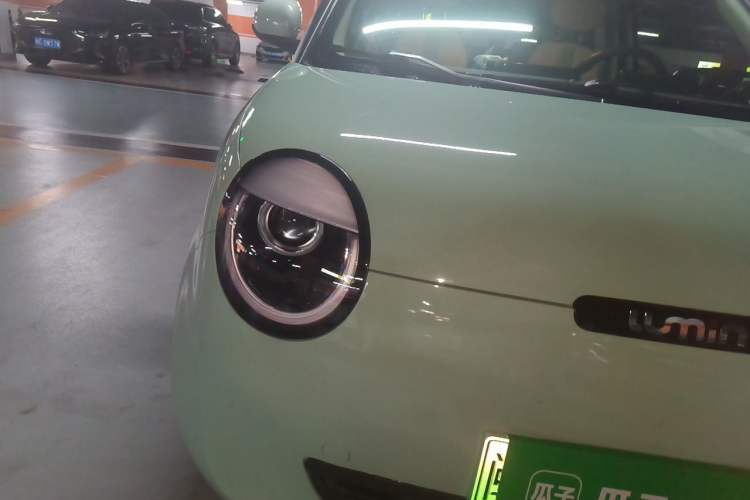 Used CHANGAN NEVO Lumin 2022 210km Sweet Edition Right Front Headlight