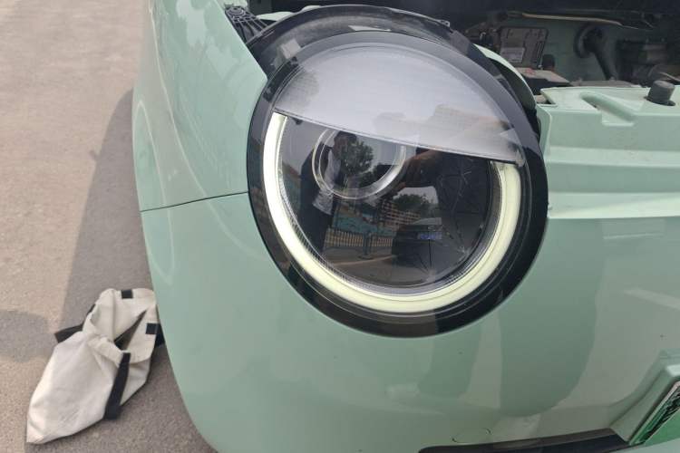 Used CHANGAN NEVO Lumin 2022 210km Sweet Edition Right Front Headlight