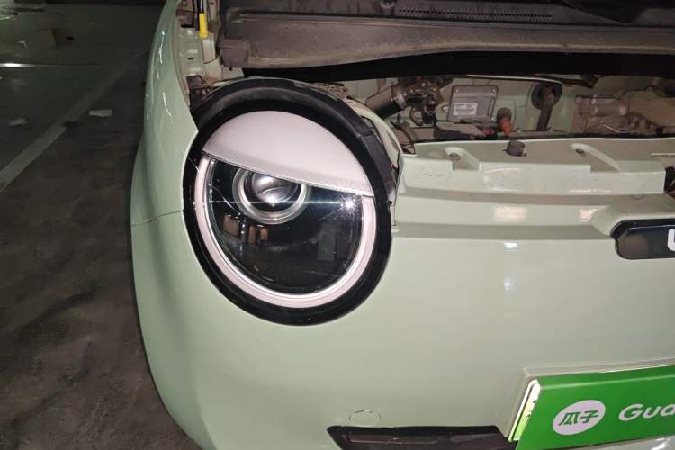 Used CHANGAN NEVO Lumin 2022 155 km – Refreshingly Sweet Edition Right Front Headlight