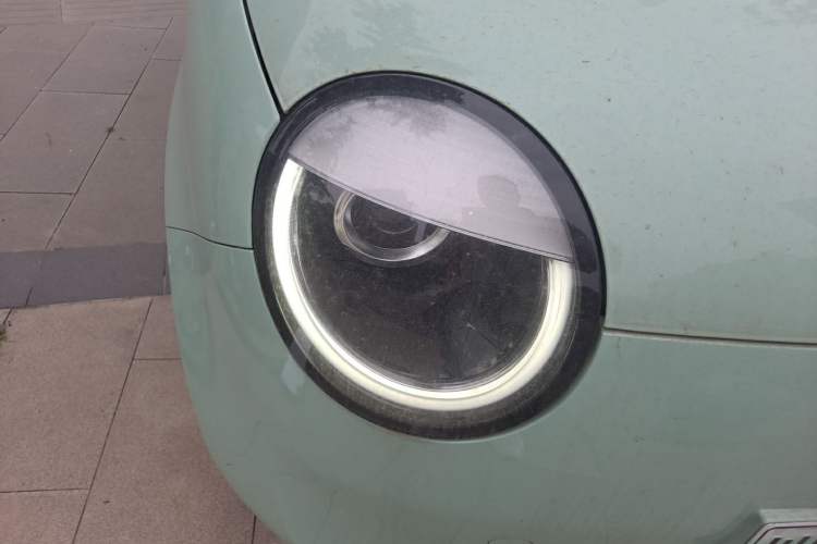 Used CHANGAN NEVO Lumin 2022 210km Sweet Edition Right Front Headlight