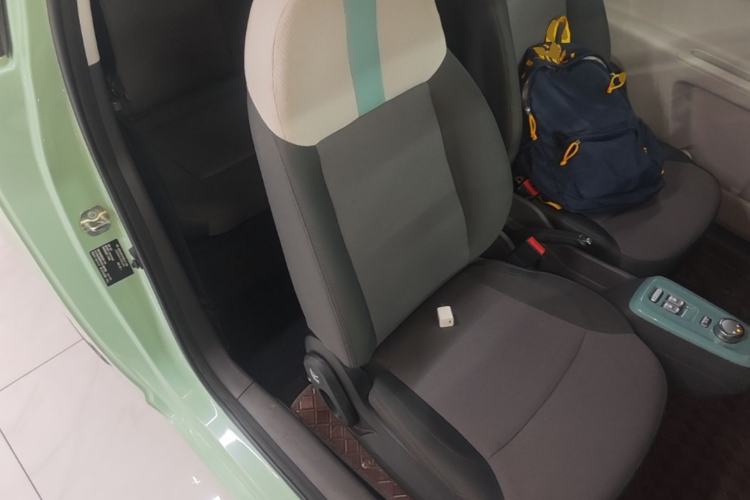 Used CHANGAN NEVO Lumin 2022 155 km – Refreshingly Sweet Edition Right Front Seat