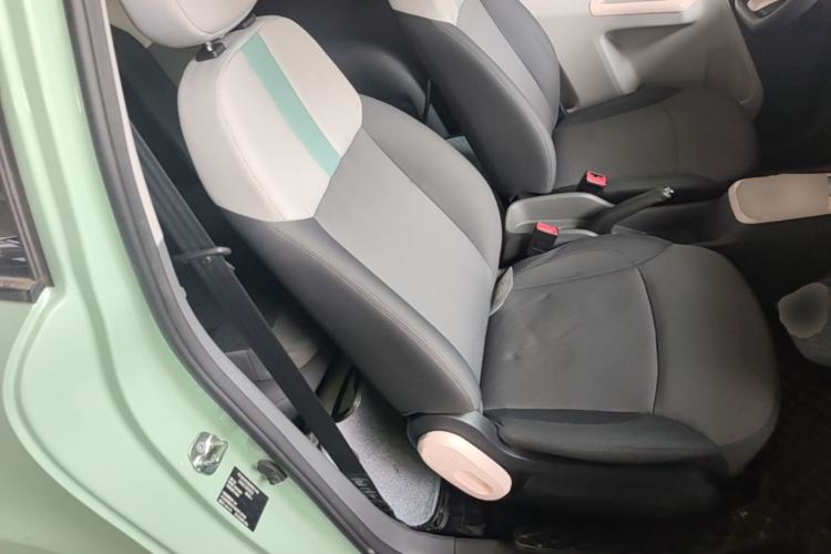 Used CHANGAN NEVO Lumin 2022 301km Honey-Sweet Version Right Front Seat