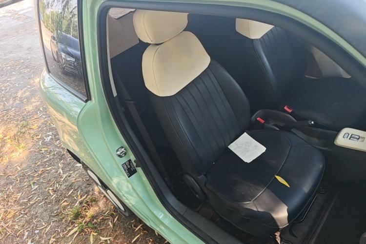 Used CHANGAN NEVO Lumin 2022 155 km – Refreshingly Sweet Edition Right Front Seat
