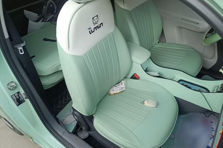 Used CHANGAN NEVO Lumin 2022 155 km – Refreshingly Sweet Edition Right Front Seat