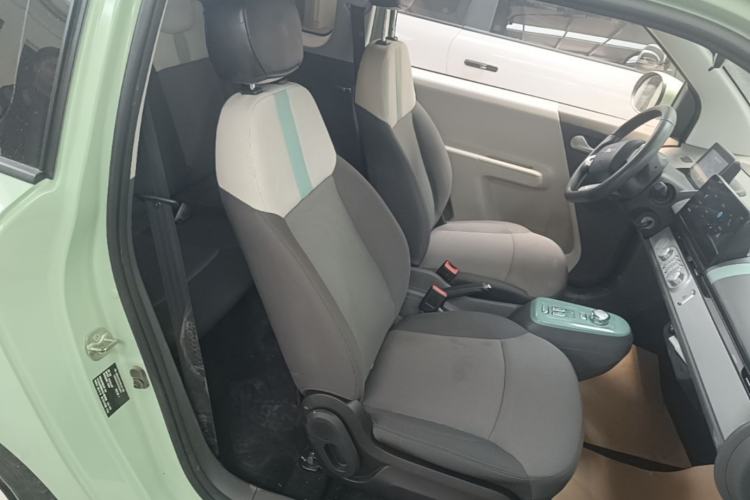 Used CHANGAN NEVO Lumin 2022 155 km – Refreshingly Sweet Edition Right Front Seat