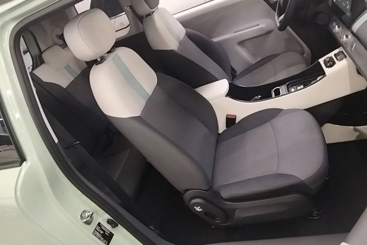 Used CHANGAN NEVO Lumin 2022 210km Sweet Edition Right Front Seat