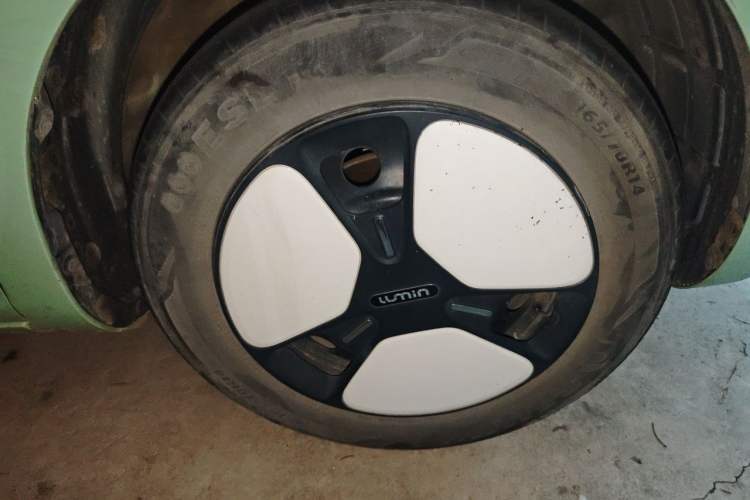 Used CHANGAN NEVO Lumin 2022 210km Sweet Edition Right Front Wheel Hub