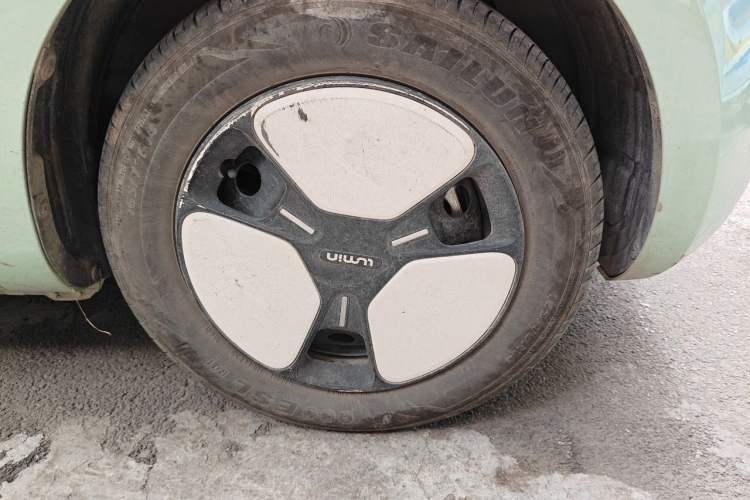 Used CHANGAN NEVO Lumin 2022 210km Sweet Edition Right Front Wheel Hub