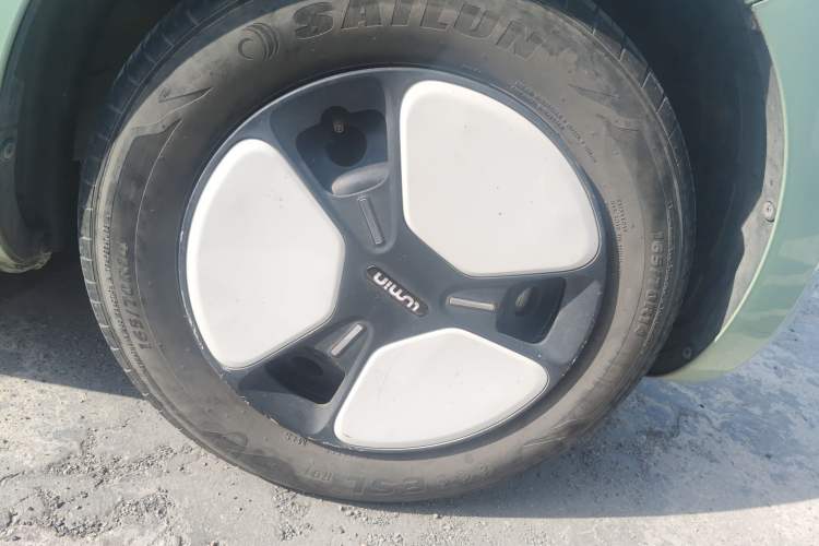 Used CHANGAN NEVO Lumin 2022 210km Sweet Edition Right Front Wheel Hub