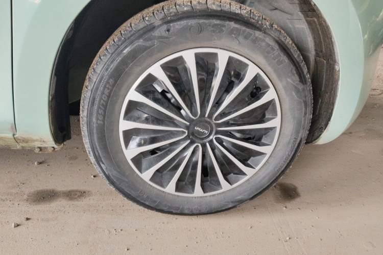 Used CHANGAN NEVO Lumin 2022 210km Sweet Edition Right Front Wheel Hub