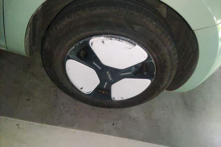 Used CHANGAN NEVO Lumin 2022 210km Sweet Edition Right Front Wheel Hub