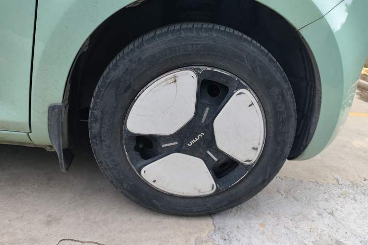 Used CHANGAN NEVO Lumin 2022 210km Sweet Edition Right Front Wheel Hub