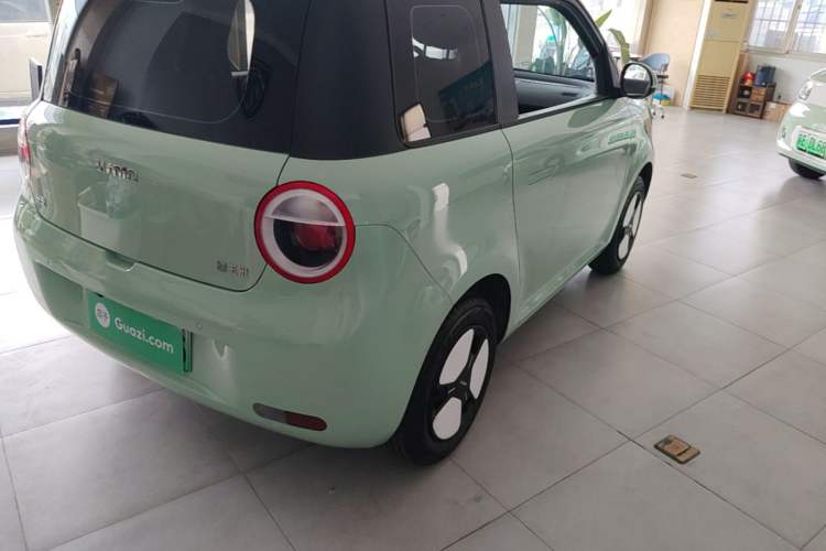 Used CHANGAN NEVO Lumin 2022 155 km – Refreshingly Sweet Edition Right Rear Taillight