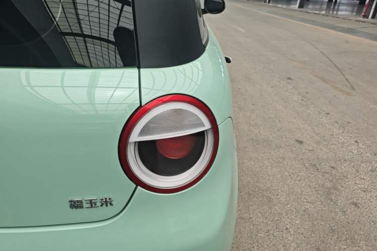 Used CHANGAN NEVO Lumin 2022 210km Sweet Edition Right Rear Taillight