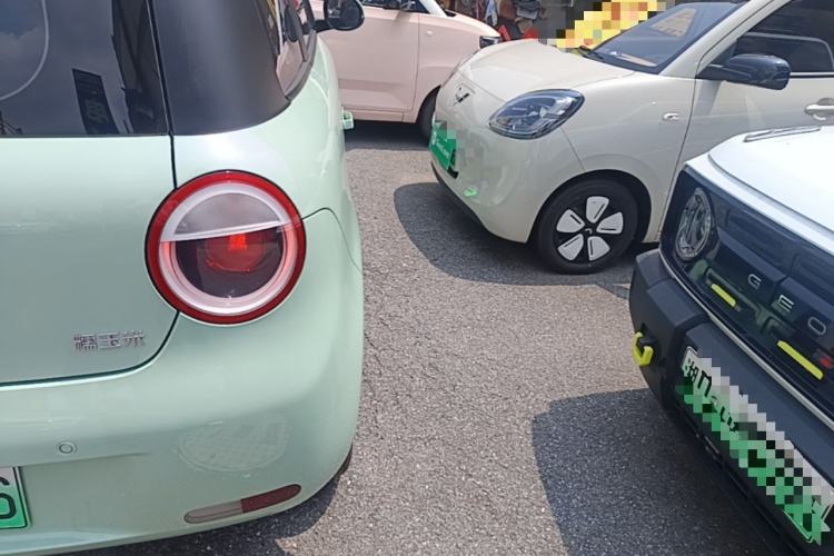 Used CHANGAN NEVO Lumin 2022 155 km – Refreshingly Sweet Edition Right Rear Taillight