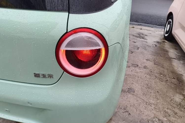 Used CHANGAN NEVO Lumin 2022 210km Sweet Edition Right Rear Taillight