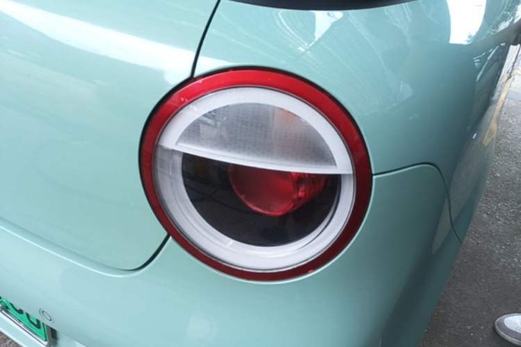 Used CHANGAN NEVO Lumin 2022 210km Sweet Edition Right Rear Taillight