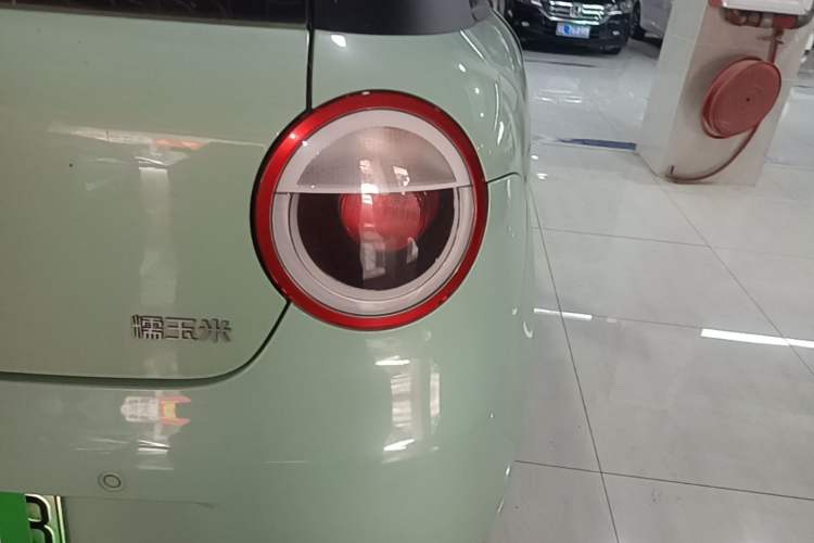 Used CHANGAN NEVO Lumin 2022 210km Sweet Edition Right Rear Taillight