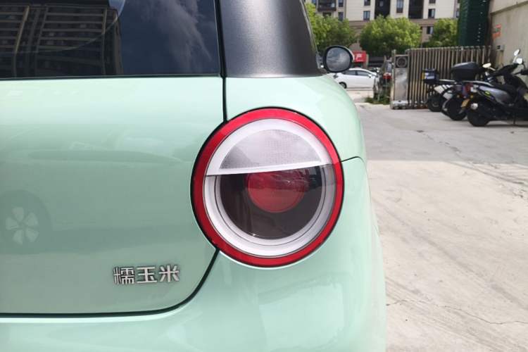 Used CHANGAN NEVO Lumin 2022 210km Sweet Edition Right Rear Taillight