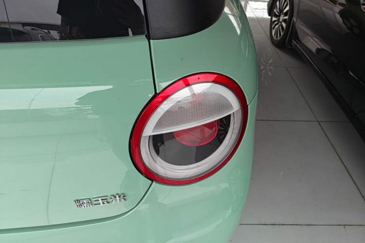 Used CHANGAN NEVO Lumin 2022 210km Sweet Edition Right Rear Taillight