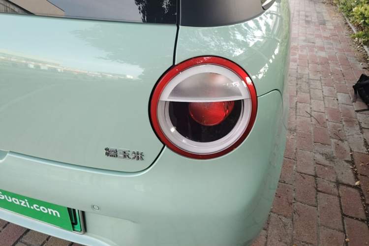 Used CHANGAN NEVO Lumin 2022 155 km – Refreshingly Sweet Edition Right Rear Taillight