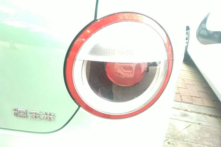 Used CHANGAN NEVO Lumin 2022 155 km – Refreshingly Sweet Edition Right Rear Taillight