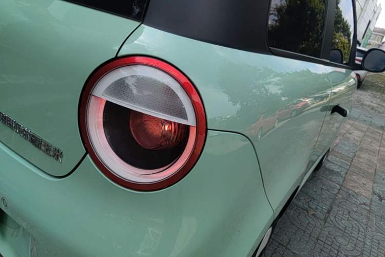 Used CHANGAN NEVO Lumin 2022 301km Honey-Sweet Version Right Rear Taillight