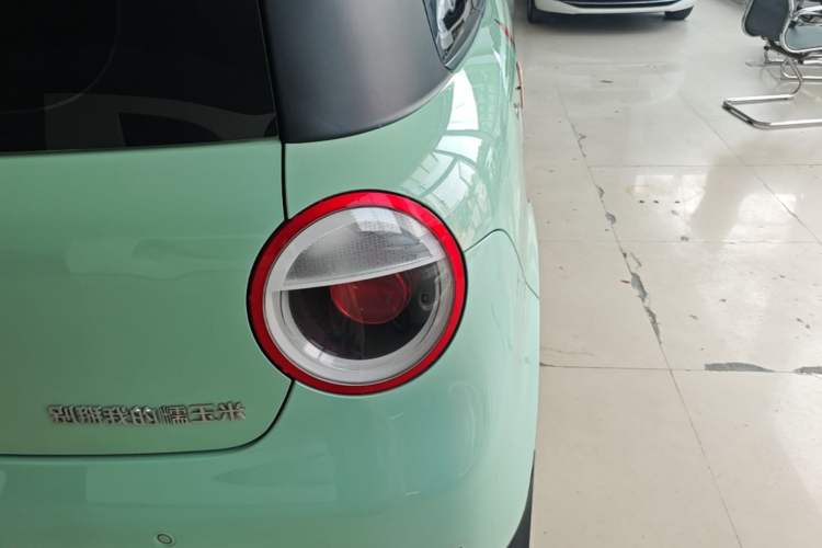 Used CHANGAN NEVO Lumin 2022 210km Sweet Edition Right Rear Taillight