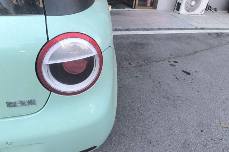 Used CHANGAN NEVO Lumin 2022 210km Sweet Edition Right Rear Taillight