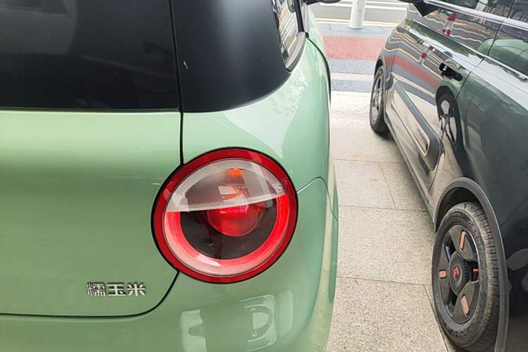 Used CHANGAN NEVO Lumin 2022 210km Sweet Edition Right Rear Taillight