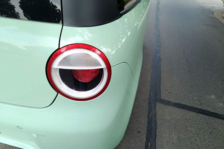 Used CHANGAN NEVO Lumin 2022 210km Sweet Edition Right Rear Taillight