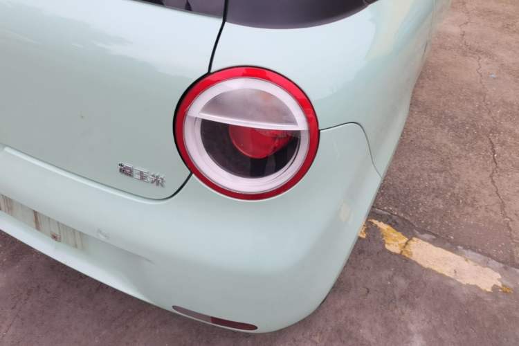 Used CHANGAN NEVO Lumin 2022 155 km – Refreshingly Sweet Edition Right Rear Taillight