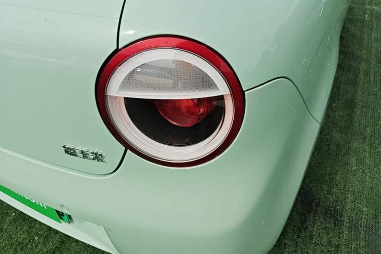 Used CHANGAN NEVO Lumin 2022 210km Sweet Edition Right Rear Taillight