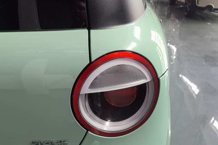 Used CHANGAN NEVO Lumin 2022 210km Sweet Edition Right Rear Taillight