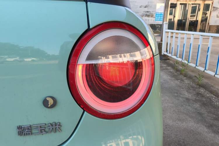 Used CHANGAN NEVO Lumin 2022 210km Sweet Edition Right Rear Taillight