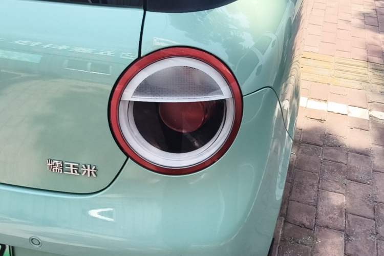 Used CHANGAN NEVO Lumin 2022 155 km – Refreshingly Sweet Edition Right Rear Taillight