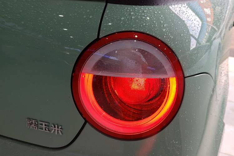 Used CHANGAN NEVO Lumin 2022 301km Honey-Sweet Version Right Rear Taillight